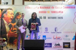 Diego Mejías reconociendo el premio / Imagen: Sergio Bernao (Cuadernos Manchegos)